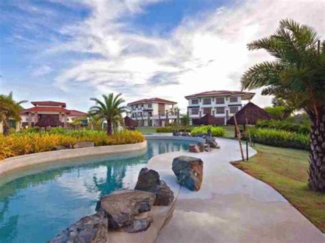 TOP 10 RESORTS IN BULACAN (Near Manila) .
